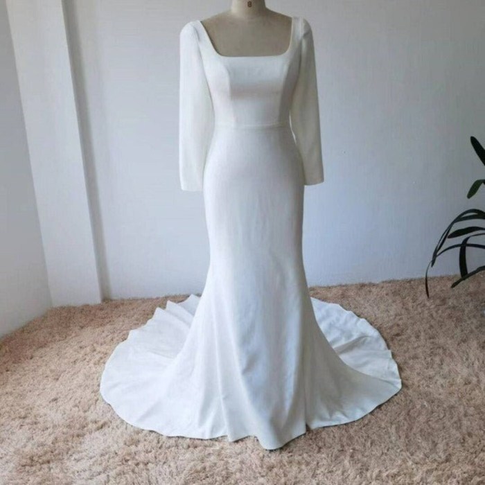 Ivory wedding dress sleeves