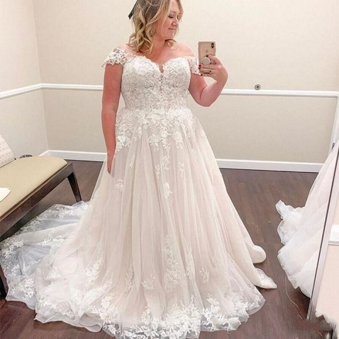 Wedding dresses long sleeve plus size